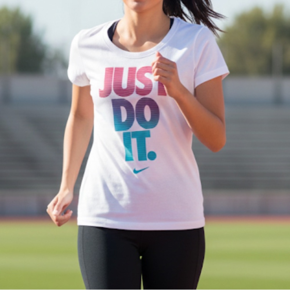 Nike Just Do It Slim Fit Graphic Tee White Red Blue Size M